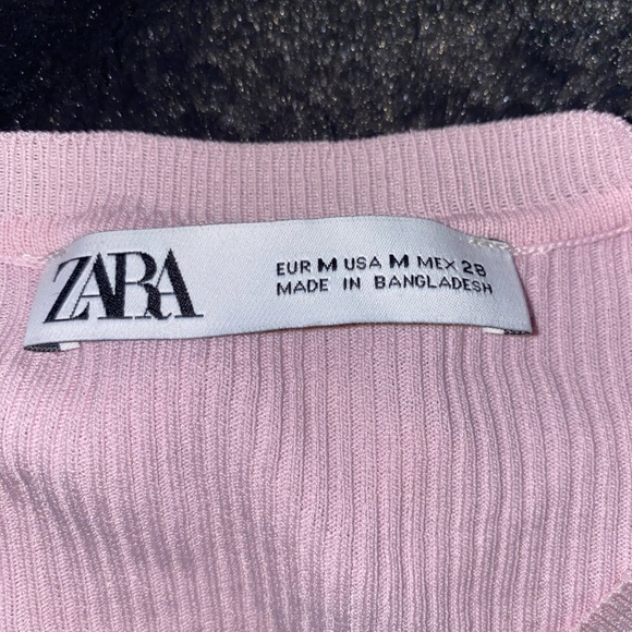 Cropped T-Shirt - Picture 3 of 3